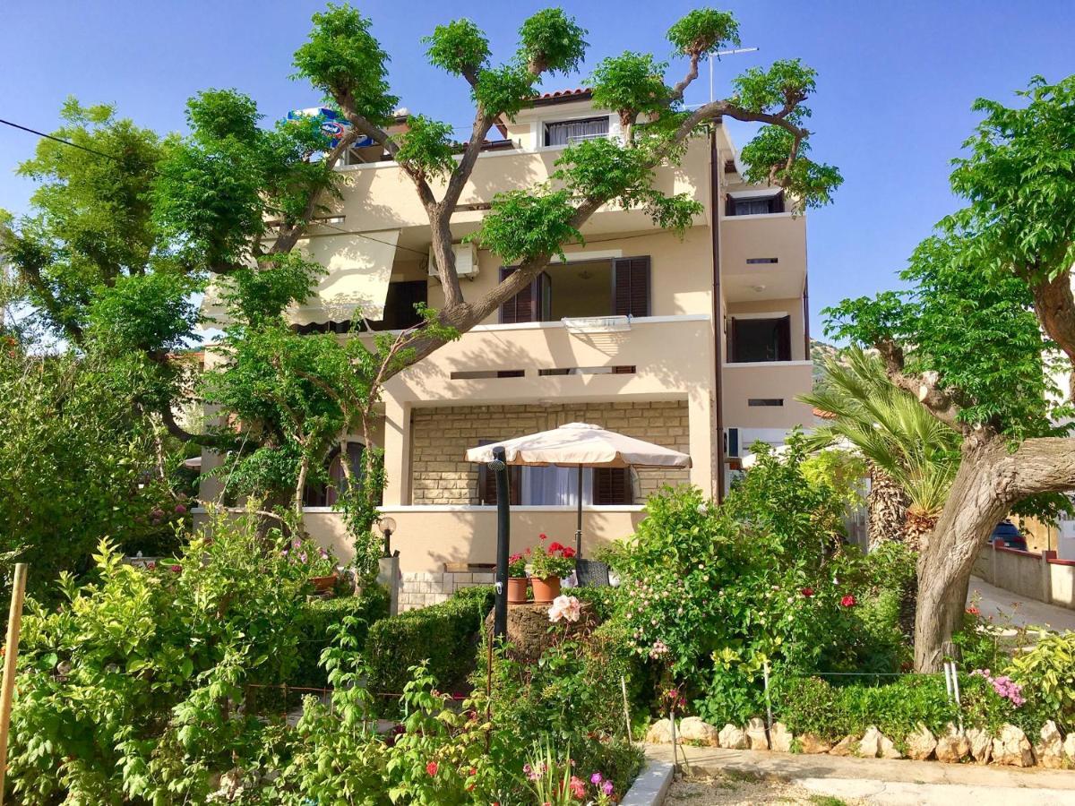 Apartments Fabijanic Barbat na Rabu Zewnętrze zdjęcie